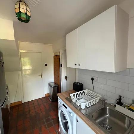 Cosy Triple Near The & Howth 1