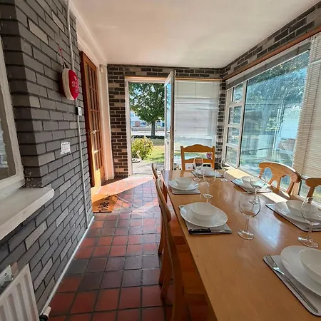 Cosy Triple Near The & Howth 1 * Dublino