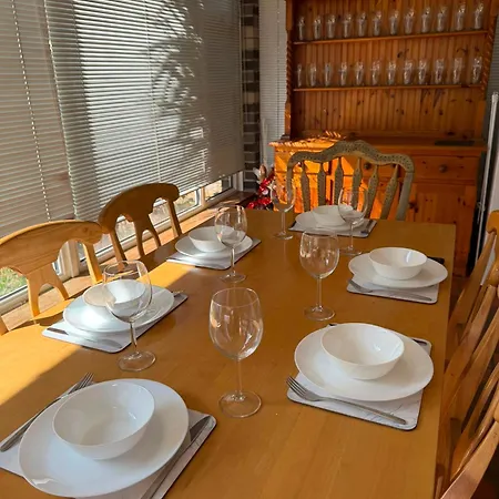 Cosy Triple Near The & Howth 1 Alloggio in famiglia *
